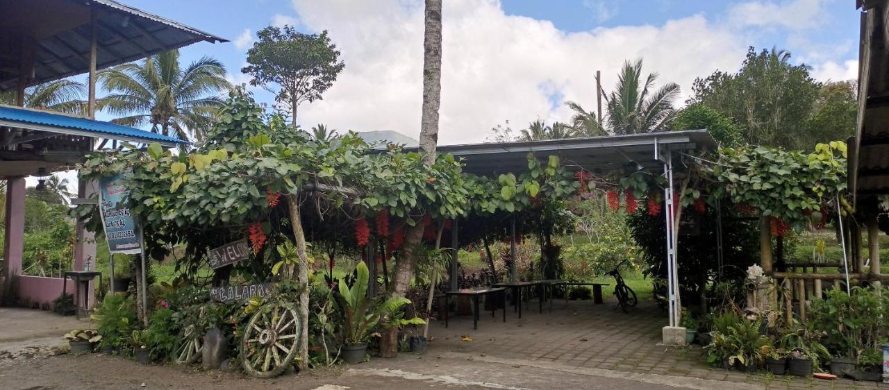 Talaga Tomohon Home Stay And Fishing Pond المظهر الخارجي الصورة